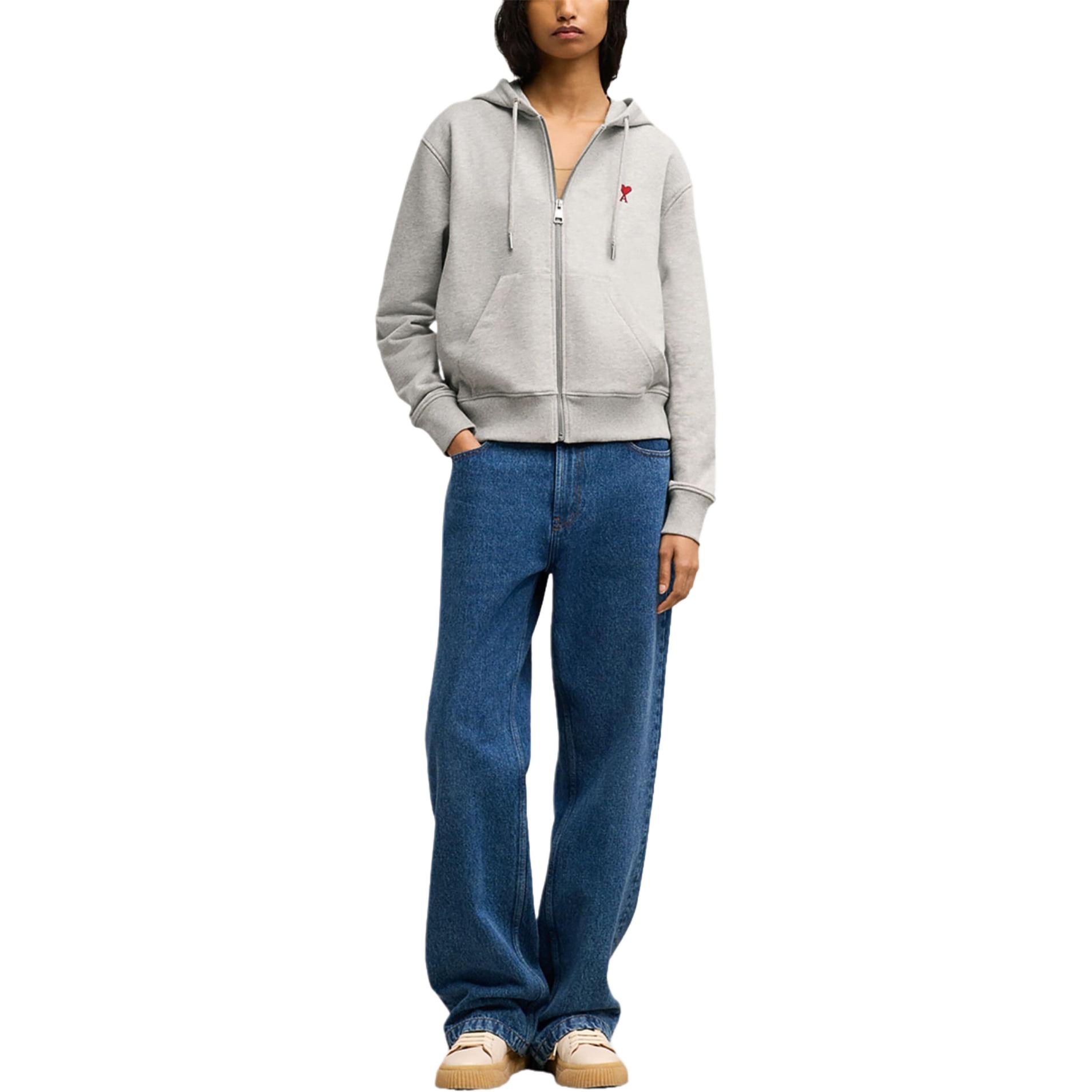 Lookbook Ami Paris AMIPARIS SS24 灰色紅心設計男女連帽拉鍊外套。 BFUSW435730-GREY