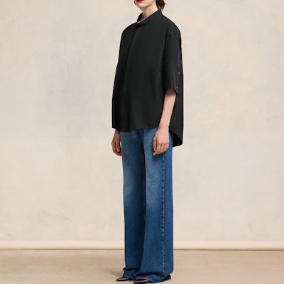 Ami Paris Baju 3/4 Lengan Oversized Unisex Hitam SS24 Warna Solid. USH218CO0064-001 Shop Ami Paris Baju 3/4 Lengan Oversized Unisex Hitam SS24 Warna Solid. USH218CO0064-001