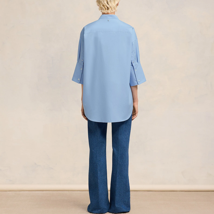 Shop Ami Paris Baju Oversaiz Lengan 3/4 Uniseks Warna Biru SS24. USH218CO0063-484