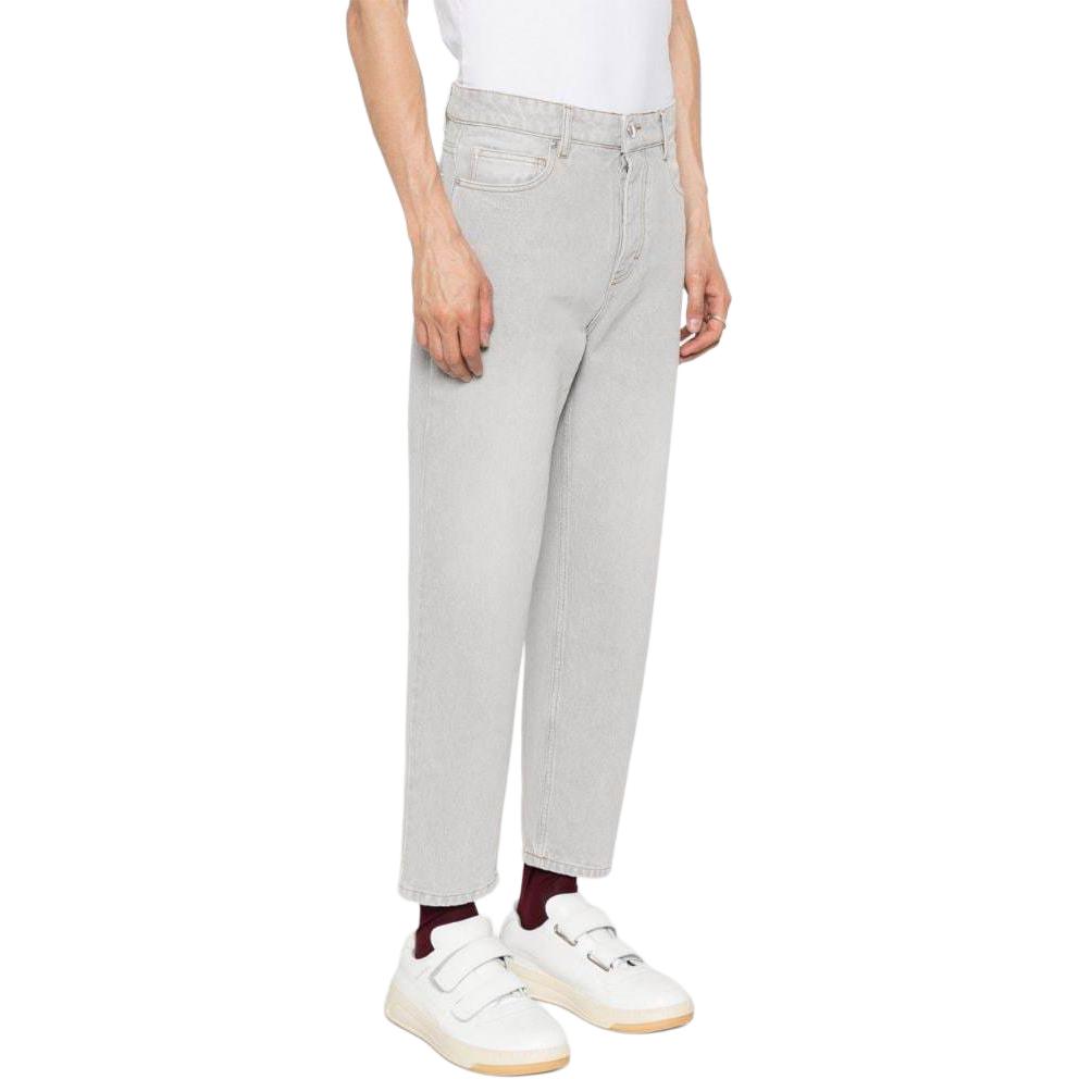 Shop Ami Paris AMIPARIS SS24 男士浅灰色锥形水洗做旧牛仔裤。 HTR103DE0028