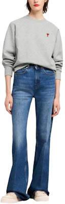 Ami Paris 愛心刺繡棉質長袖上衣 淺灰色 寬鬆版型 SS24 男女適穿。 E24BFUSW005747-0951 Lookbook Ami Paris 愛心刺繡棉質長袖上衣 淺灰色 寬鬆版型 SS24 男女適穿。 E24BFUSW005747-0951