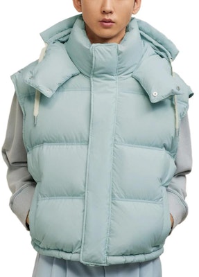 アミパリス AMIPARIS ユニセックス 軽量ダウンベスト - デザイナー秋冬コレクション。 UJK702PA0009-468 Lookbook アミパリス AMIPARIS ユニセックス 軽量ダウンベスト - デザイナー秋冬コレクション。 UJK702PA0009-468