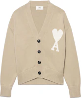 AMI Paris Big Heart Logo V-Neck Knit Cardigan Unisex - Khaki UKC003-016252 AMI Paris Big Heart Logo V-Neck Knit Cardigan Unisex - Khaki UKC003-016252