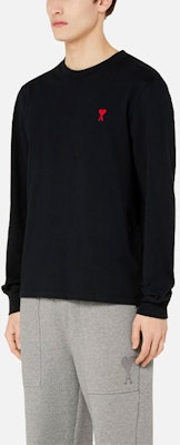 AMI PARIS 黑色长袖T恤 红心刺绣 版型。 A21HJ005701-001 Lookbook AMI PARIS 黑色长袖T恤 红心刺绣 版型。 A21HJ005701-001