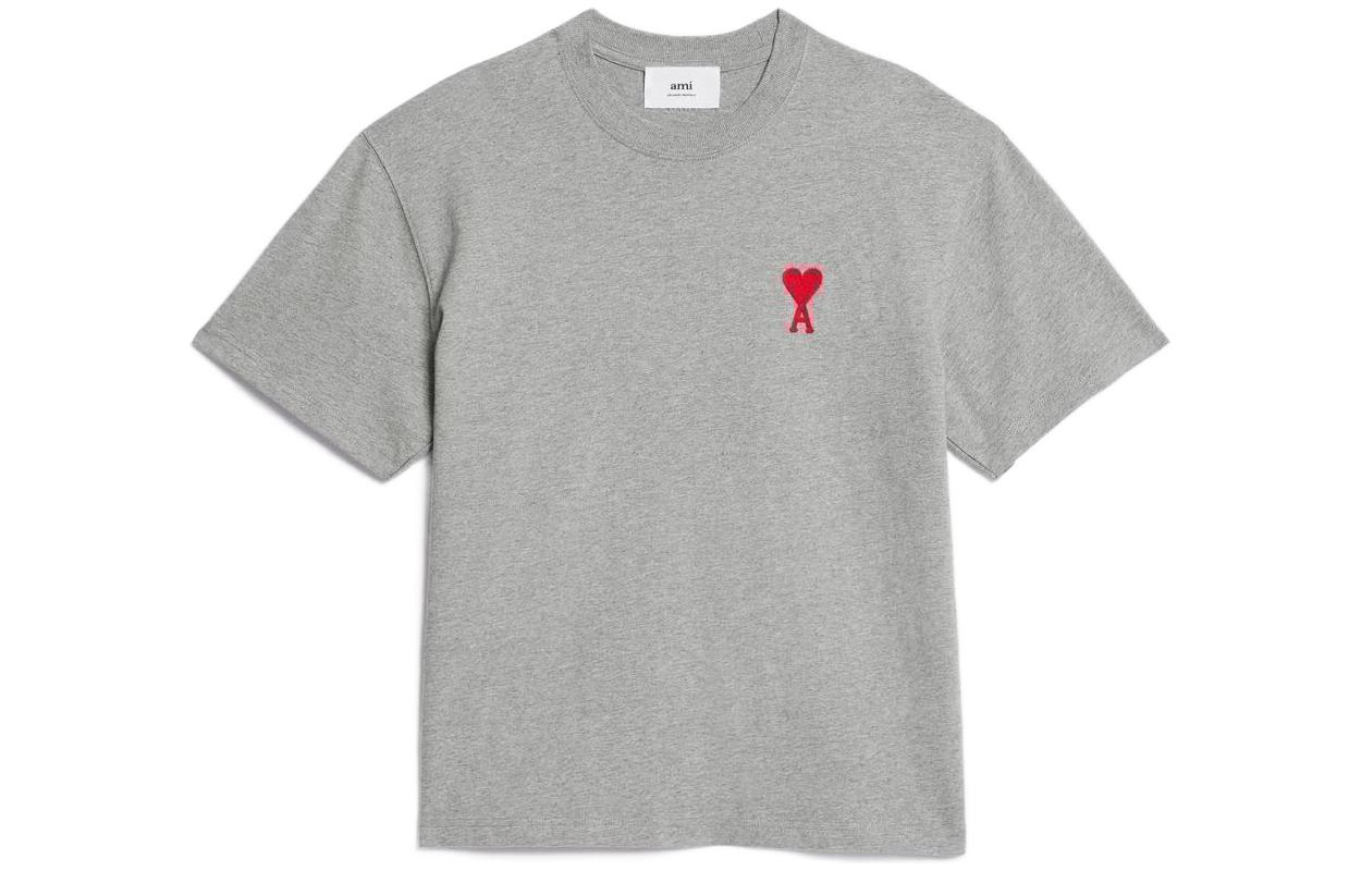 AMI Paris Black T-Shirt with Red Heart Embroidery Unisex. UTS0047260-501