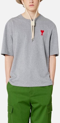 AMI Paris 黑色紅心刺繡T恤 男女皆可穿。 UTS0047260-501 Lookbook AMI Paris 黑色紅心刺繡T恤 男女皆可穿。 UTS0047260-501