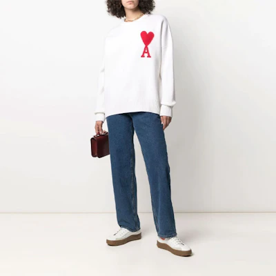 Sweater Wool Oversized AMI PARIS FW21 Big Heart Logo Unisex Putih H21K0090-18100 Lookbook Sweater Wool Oversized AMI PARIS FW21 Big Heart Logo Unisex Putih H21K0090-18100