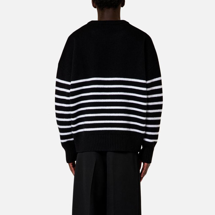 AMI Paris FW21 Black Wool Sweater with Red Heart Embroidered Logo for Men. H21K029018-004 圖 4