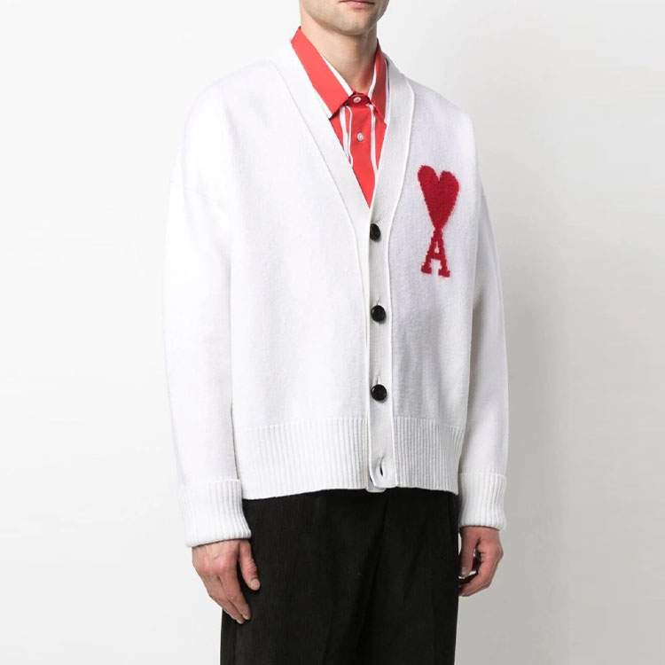 Purchase AMI PARIS FW21 紅色心形標誌V領羊毛寬鬆針織開衫 白色 男款 H21K303018-100
