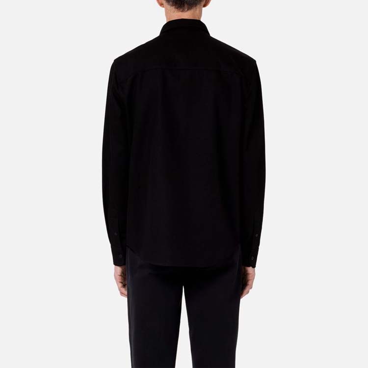 Shop アミ パリス FW22 ブラック 長袖シャツ ハートロゴ刺繍入り HSH114-660001