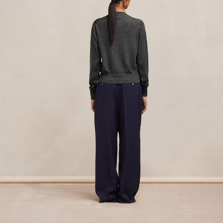 AMI Paris FW23  Heart Embroidered Merino Wool Crewneck Sweater - Smoky Gray FKS111KN0025055 圖 4