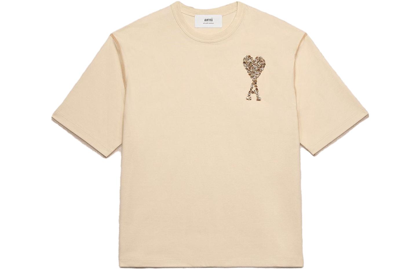 AMI Paris FW23  Loose Fit Heart Logo Crewneck T-Shirt in Off-White. UTS021PA0015268