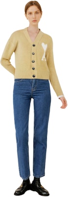 AMI Paris FW23 大愛心刺繡V領雲紗針織奶油色開衫 男女適用. UKC025KN0032719 Purchase AMI Paris FW23 大愛心刺繡V領雲紗針織奶油色開衫 男女適用. UKC025KN0032719