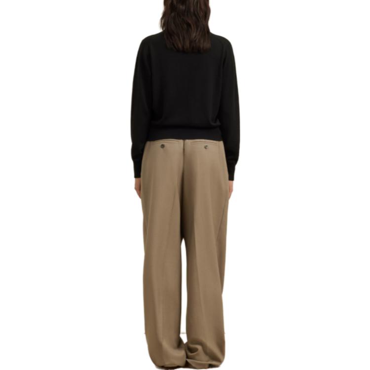 AMI PARIS FW23 Black Merino Wool Crewneck Sweater with Heart Embroidery Unisex BFFKS111.KN0025 圖 4