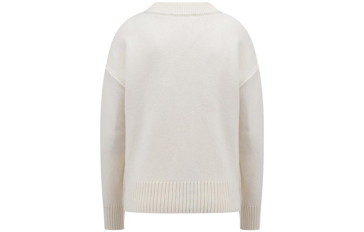 Lookbook AMI PARIS FW23 經典愛心Logo V領長袖針織開襟外套 白色 男女適用 BFUKC006018-154