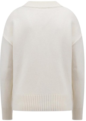 AMI PARIS FW23 經典愛心Logo V領長袖針織開襟外套 白色 男女適用 BFUKC006018-154 Lookbook AMI PARIS FW23 經典愛心Logo V領長袖針織開襟外套 白色 男女適用 BFUKC006018-154