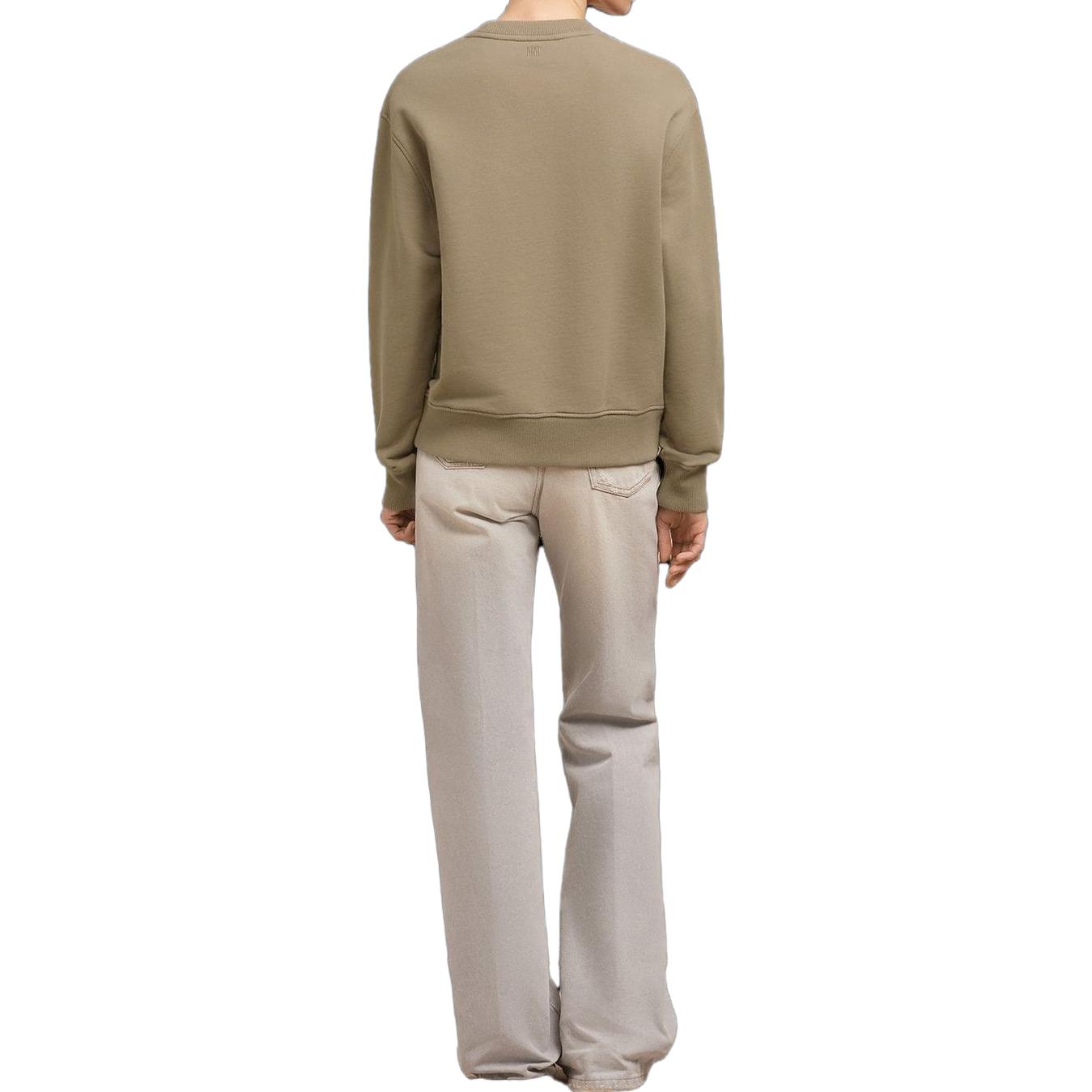 Shop AMI Paris FW23 橄欖綠繡心形標誌棉質衛衣 USW003730-281