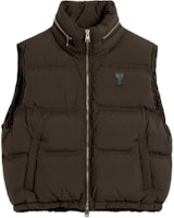 AMI Paris FW24 Heart Logo Zipper Down Vest - Dark Brown. HJK703PA0009-221 AMI Paris FW24 Heart Logo Zipper Down Vest - Dark Brown. HJK703PA0009-221