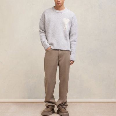 AMI Paris 愛心雲毛衣中性圓領衫 - 淺灰色 UKS025KN0032-090 Lookbook AMI Paris 愛心雲毛衣中性圓領衫 - 淺灰色 UKS025KN0032-090