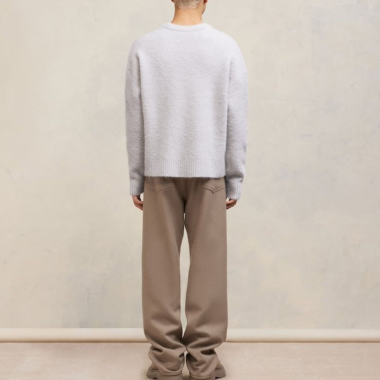 Shop AMI Paris 愛心雲毛衣中性圓領衫 - 淺灰色 UKS025KN0032-090