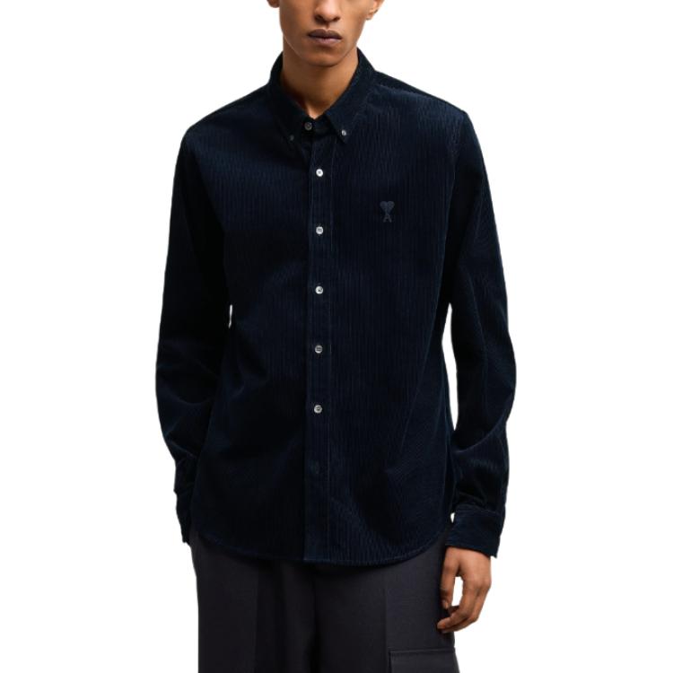 Lookbook AMI PARIS 海軍藍心形標誌長袖襯衫 男女適用 USH060CO0089-4011