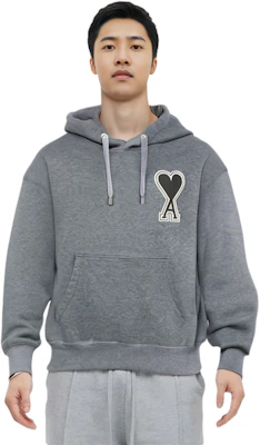 Sudadera Gris AMI PARIS SS21 con Logo de Corazón Contorno. A20HJ057747-055 Details for Sudadera Gris AMI PARIS SS21 con Logo de Corazón Contorno. A20HJ057747-055