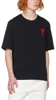 Camiseta Negra AMI Paris SS22 de Manga Corta con Cuello Redondo y Corazón Bordado. SPEUTS022726-001 Purchase Camiseta Negra AMI Paris SS22 de Manga Corta con Cuello Redondo y Corazón Bordado. SPEUTS022726-001