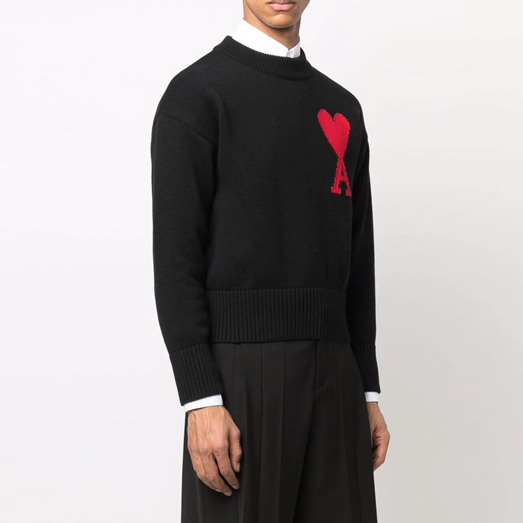 Purchase AMI Paris SS22 黑色紅心Logo圓領毛衣 男女款式適穿 UKS003016-009
