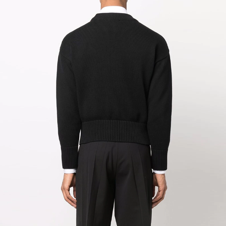 Details for AMI Paris SS22 黑色紅心Logo圓領毛衣 男女款式適穿 UKS003016-009