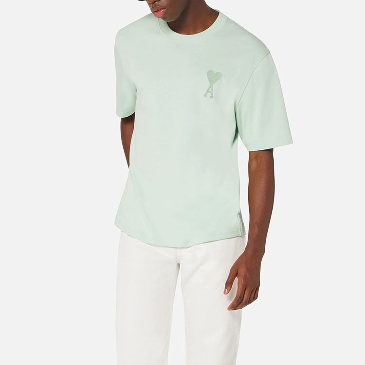 Purchase AMI Paris SS22 Tee Logo Candy Heart Sulam Hijau Pudina Uniseks UTS002726-441
