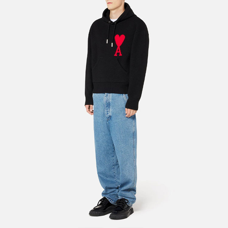 Lookbook AMI PARIS SS22 經典愛心圖案連帽衫 黑色 情侶款 男女皆適合 UKS802-018009