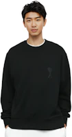 Details for AMI PARIS SS22 Heart Logo Embroidered Crewneck Sweatshirt Black Unisex Fashion USW002-747001