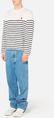 AMI Paris SS22 心形标志条纹长袖针织衫 黑白 男款。 UTS300072-101 Purchase AMI Paris SS22 心形标志条纹长袖针织衫 黑白 男款。 UTS300072-101