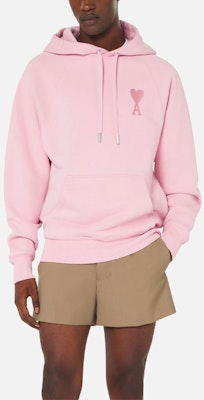 AMI Paris SS22 粉色愛心Logo連帽衫 情侶穿搭款式 男女適用。 USW202-747655 Lookbook AMI Paris SS22 粉色愛心Logo連帽衫 情侶穿搭款式 男女適用。 USW202-747655