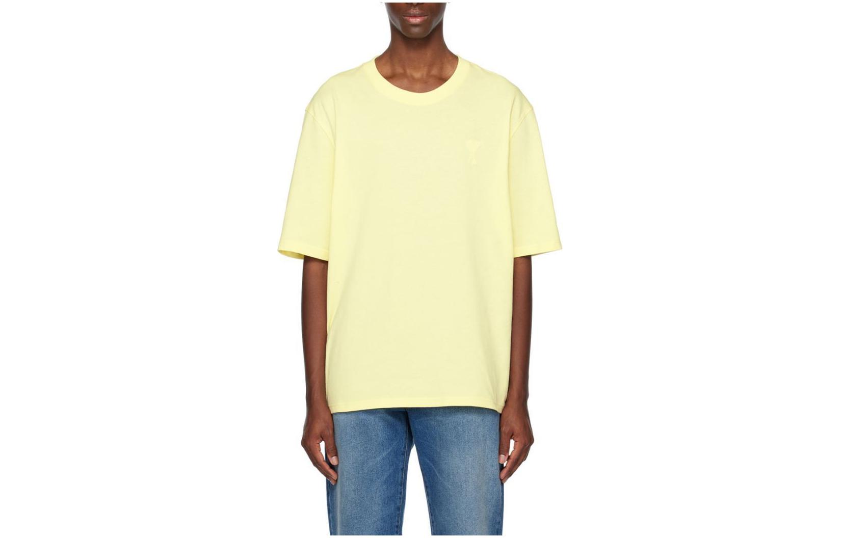 Order AMI Paris SS23 T-Shirt Unisex Krim Kuning Logo Sulam Oversized. SPUTS004726703