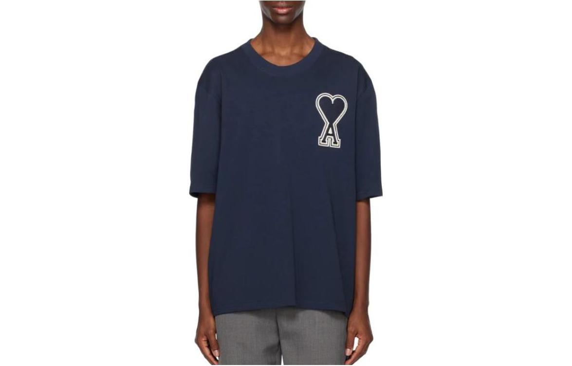 AMI Paris SS23 Navy Blue Heart Logo Print Crewneck T-Shirt . UTS002726-4003