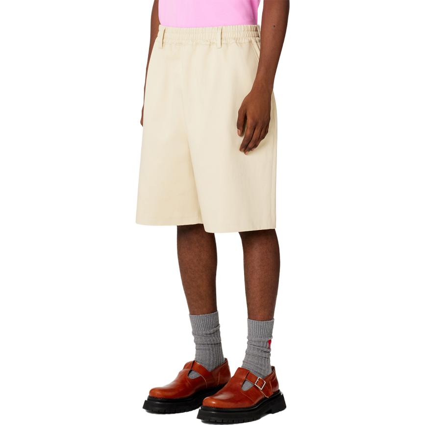 Shop AMI Paris SS23 素色彈性腰圍休閒短褲 男款 香草色 HSO302CO00091-709