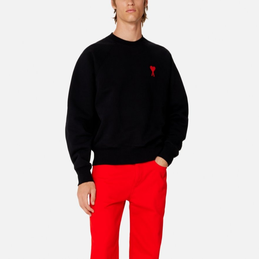 Shop AMI PARIS SS23 Uniseks Baju Hitam dengan Sulaman Hati Merah Rekaan Retro USW004747-009