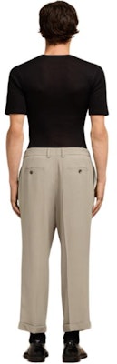 AMI PARIS SS24 Seluar Kasual Mid-Rise Straight Kelabu Terang Taupe. HTR100VI0007-2811 Shop AMI PARIS SS24 Seluar Kasual Mid-Rise Straight Kelabu Terang Taupe. HTR100VI0007-2811