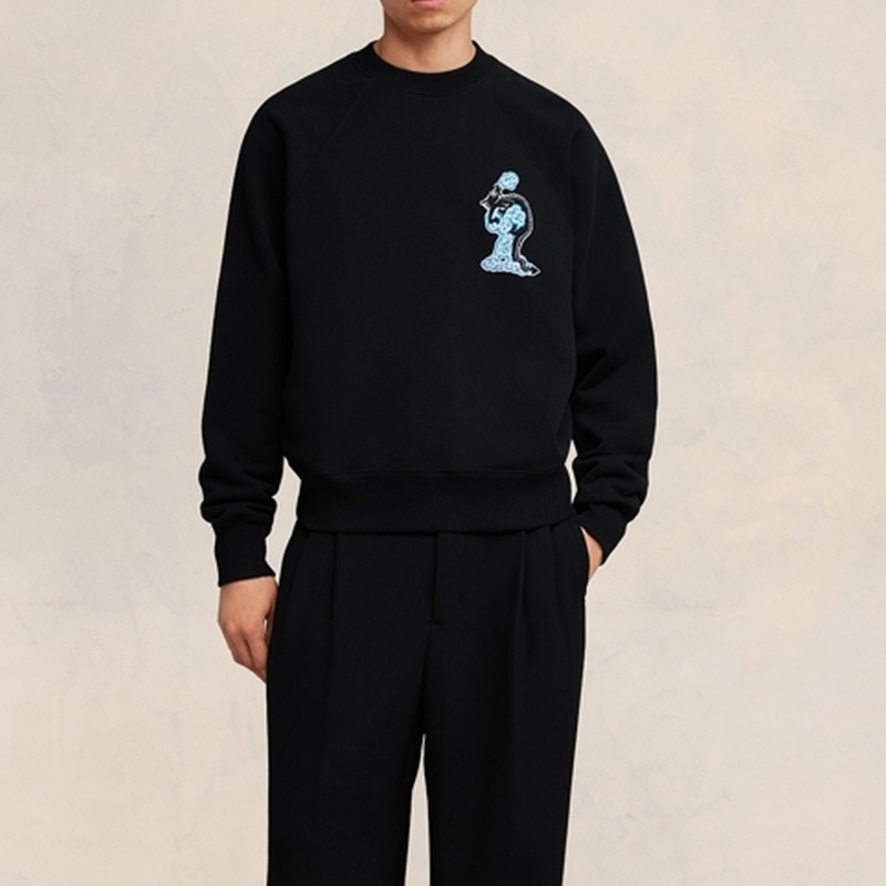 Shop Sudadera Unisex Negra AMI Paris SS24 Dragon Capsule de Ajuste Holgado Manga Larga SPUSW099747-001