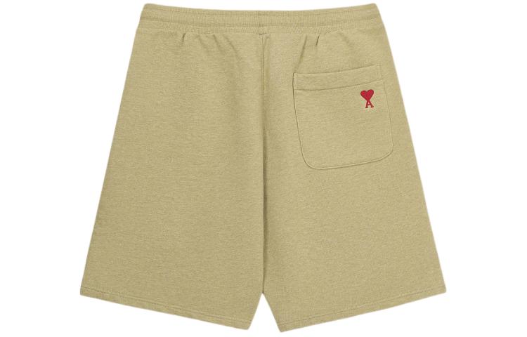 Lookbook AMI Paris SS24 红心抽绳短裤中性款 卡其绿色. USO635747-366