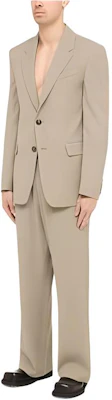 AMI Paris SS24 Blazer Beige Solid Single-Breasted dengan Notched Lapel HBV007VI0007/O-2811 Shop AMI Paris SS24 Blazer Beige Solid Single-Breasted dengan Notched Lapel HBV007VI0007/O-2811
