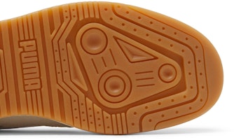 AMI x Puma Slipstream Mid 'Putih Pristine' 384342-01 Purchase AMI x Puma Slipstream Mid 'Putih Pristine' 384342-01