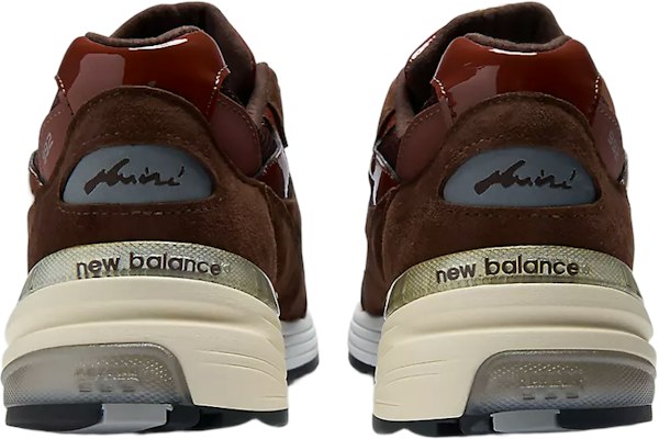 Aminé x New Balance 992 'Chocolate Amber' U992NE Lookbook Aminé x New Balance 992 'Chocolate Amber' U992NE