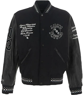 アミリ ブラック ルーズフィット ハーフタートル レタープリント 長袖ジャケット. AW23MOS081-001 Order アミリ ブラック ルーズフィット ハーフタートル レタープリント 長袖ジャケット. AW23MOS081-001