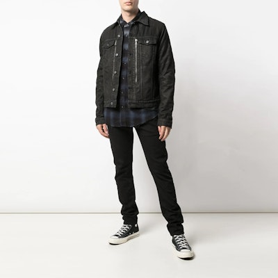 AMIRI 黑色休閒版型丹寧外套,帶多功能口袋與拉鍊設計。 W9M04155RD-BKX Purchase AMIRI 黑色休閒版型丹寧外套,帶多功能口袋與拉鍊設計。 W9M04155RD-BKX