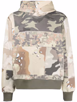 Order AMIRI 軍綠迷彩連帽外套,補丁設計。 MJGH006-901