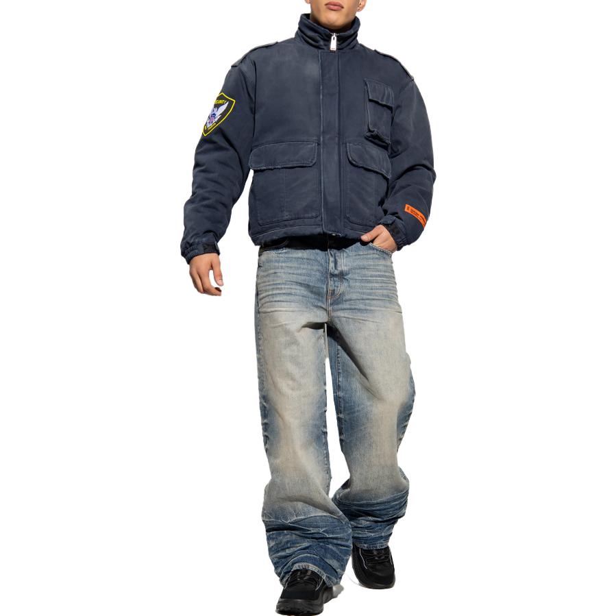 Lookbook AMIRI 寬鬆直筒藍色休閒牛仔褲 AW23MDF007-875