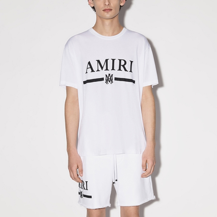 Lookbook AMIRI Kaos Putih Lengan Pendek Logo Print Crewneck. SS22MJL004-1