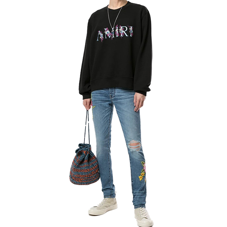 Lookbook AMIRI Embroidered Logo Crewneck Long-Sleeve Sweatshirt Black F0M02226TEBLK